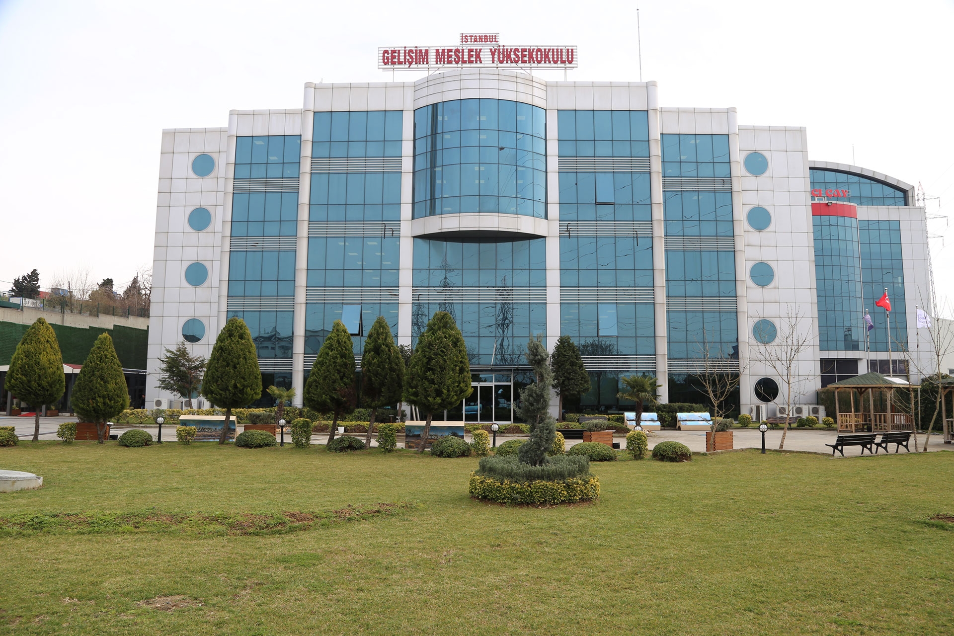 İstanbul Gelişim Üniversitesi G Blok İstanbul Gelişim Üniversitesi