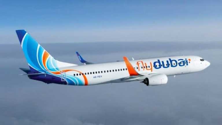 Flydubai, one of the airline companies of the United Arab Emirates, is looking for a pilot!