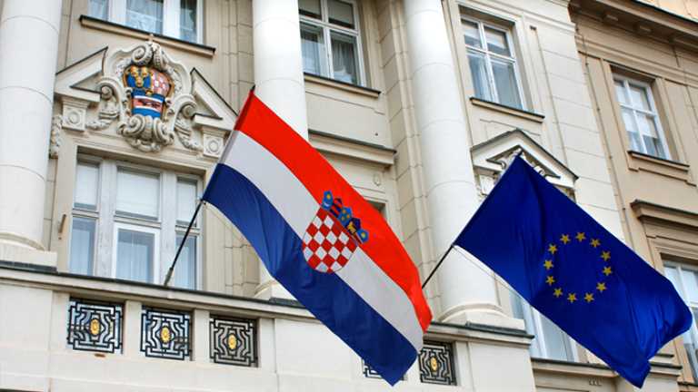 Hırvatistan Euro Bölgesine Geçiyor