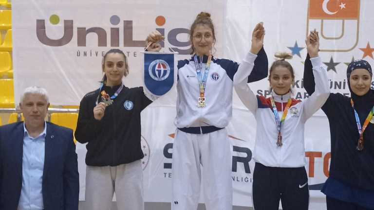 Türkiye Üniversiteler Taekwondo Şampiyonası'ndan öğrencimiz başarı ile döndü