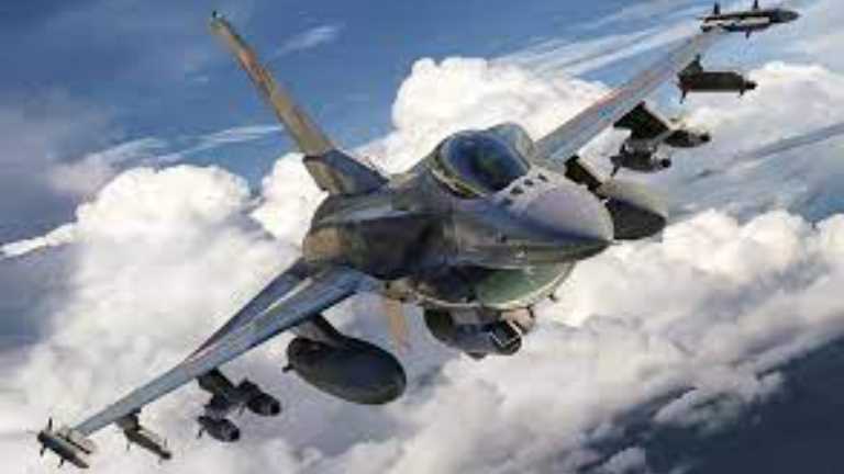 F-16 Tipi Savaş Uçağı Yapay Zeka Tarafından 17 Saat Boyunca Uçuruldu
