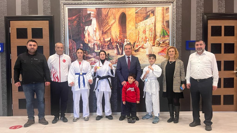 National athletes visited Rector Prof. Dr. Bahri Şahin in his office