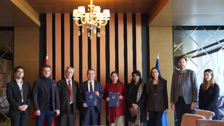İGÜ ile The University of Faisalabad arasında ikili iş birliği anlaşması imzalandı