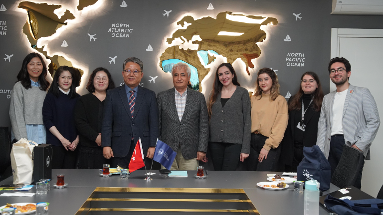 Collaboration Meeting on Korean Language Education Between Istanbul Gelişim University and Kyung Hee Cyber University in South Korea