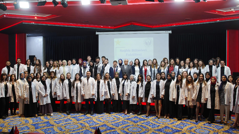 A Gown Wearing Ceremony was held for the students of the Faculty of Health Sciences Department of Occupational Therapy!