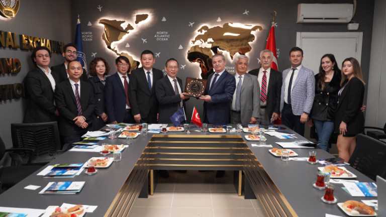 İstanbul Gelişim Üniversitesi ile East China Jiaotong Üniversitesi Arasında İkili İş Birliği Protokolü!