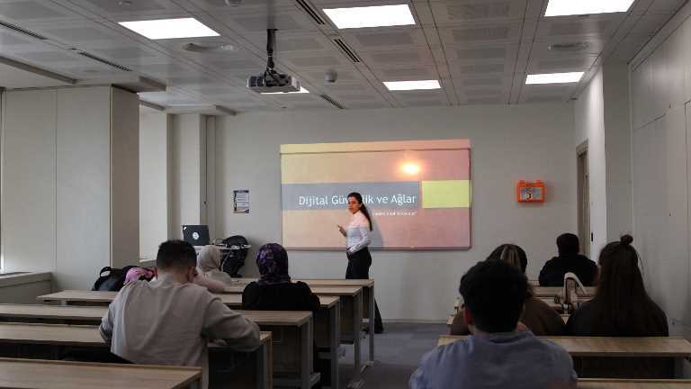 Digital Security and Networks Discussed in the “Future Skills” Event Series!