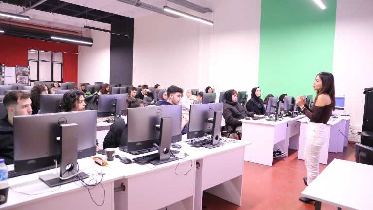 “Technology Literacy” Talk Held as Part of the “Future Skills” Event Series