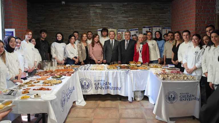 İGÜ-UBF-GMS-Sergi