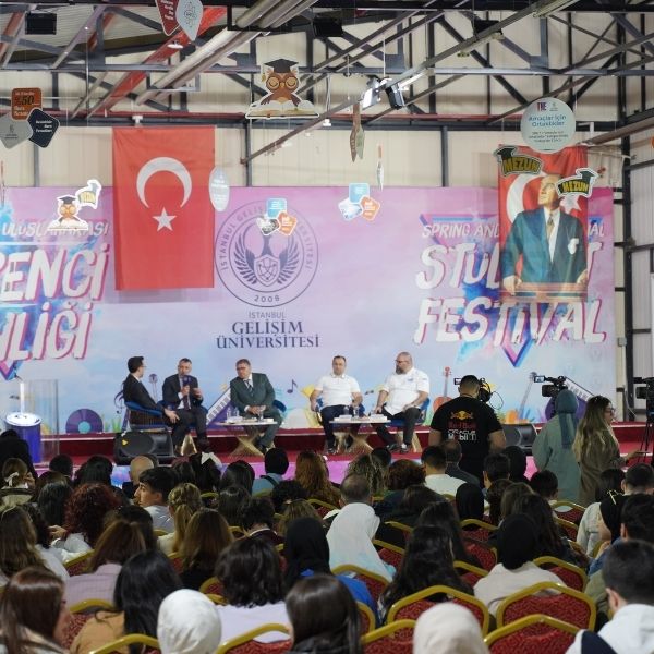 İstanbul Gelişim Üniversitesi Galeri