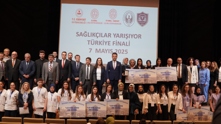 İstanbul Gelişim Üniversitesi, sağlık alanındaki genç yeteneklere burs kapısını açtı!