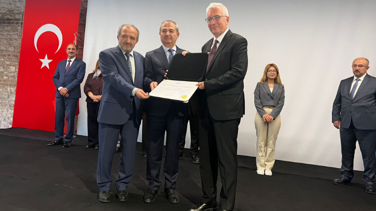 IGU received the YÖKAK Corporate Accreditation Certificate with the Document Presentation Ceremony held at the YTU Historical Bath!
