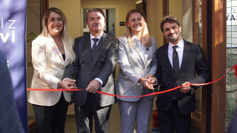 Istanbul Gelisim University Supports Bakırköy Municipality’s Barrier-Free Life House