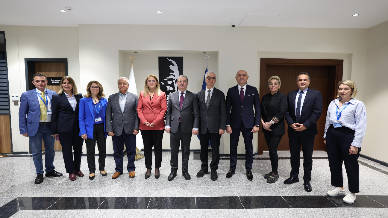 Bakırköy Belediyesi ile İstanbul Gelişim Üniversitesi arasında iş birliği protokolü imzalandı