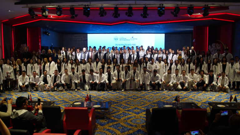 IGU Faculty of Dentistry 2025–2026 Academic Year White Coat Ceremony Held with Intense Participation