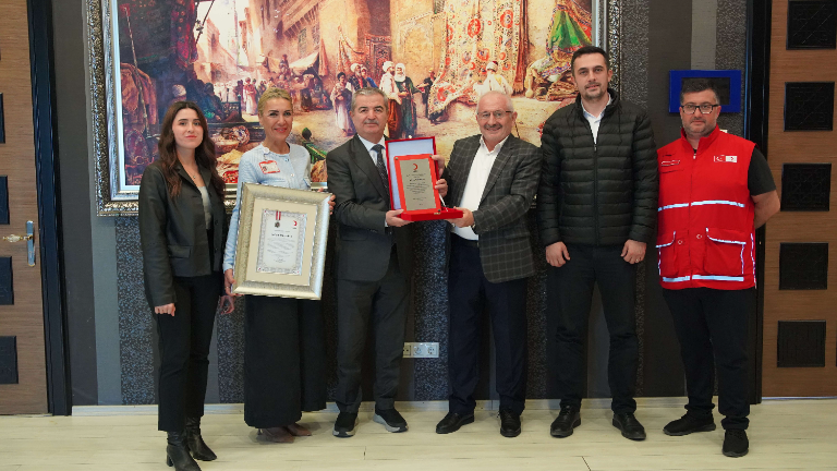 İstanbul Gelisim University Prepares for Blood Donation Campaign with the Goal of a Gold Medal in 2025