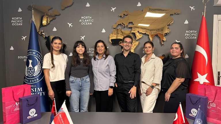 Valeriya Chuchulska ve Krasimira Stoycheva, Erasmus+ KA131 Personel Eğitim Hareketliliği Kapsamında İstanbul Gelişim Üniversitesi'ni Ziyaret Etti