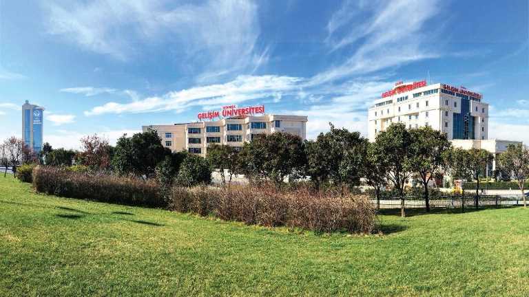 İGÜ'de Tercih ve Tanıtım Günleri 