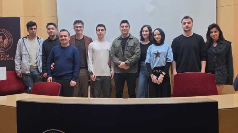 MarkaAktif Student Club Debate Event