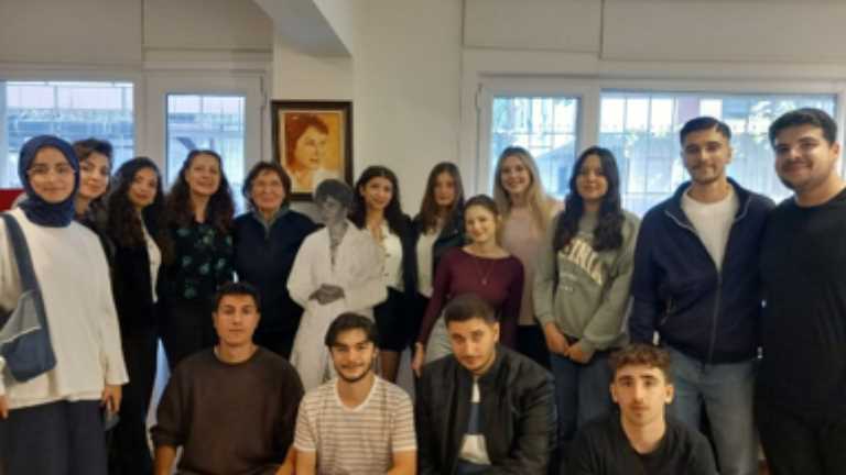 İstanbul Gelişiö Üniversitesi