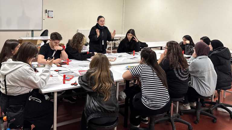 Res. Asst. Merve Karadaban Özen met with Alaeddin Yavaşça Fine Arts High School students at the collage workshop!