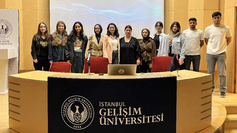 Mezuniyet ile İş Hayatı Arasındaki Köprü