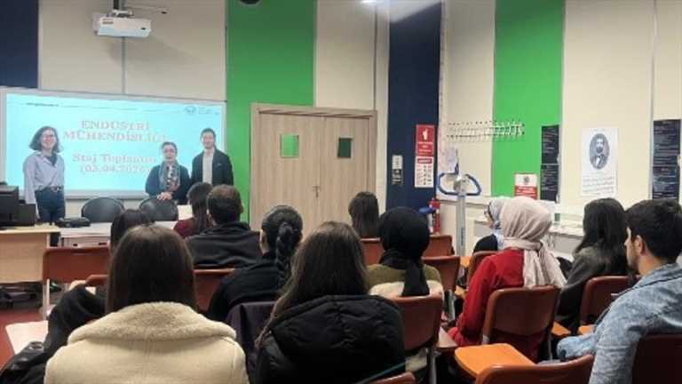 Endüstri Mühendisliği Bölümünde Staj Toplantısı Gerçekleştirildi