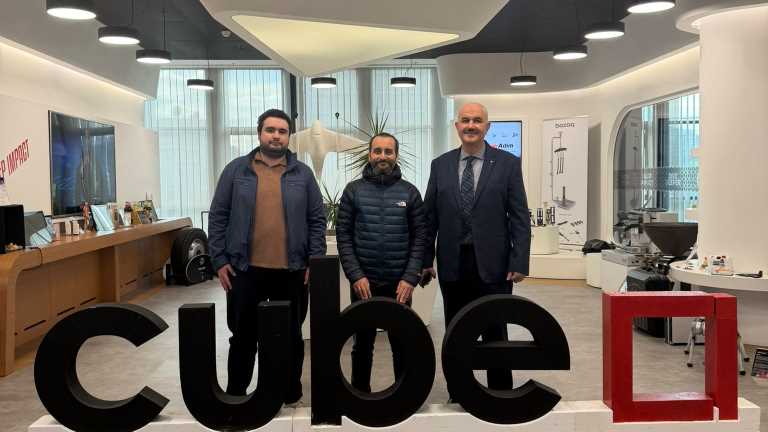 Teknik Geziden Kareler