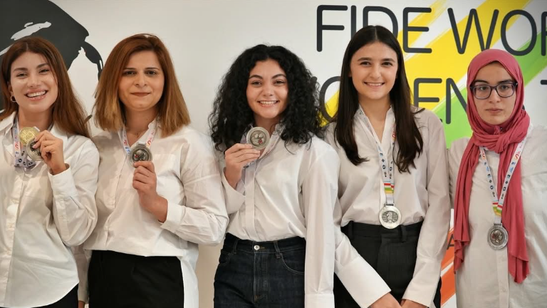 İstanbul Gelişim Üniversitesi Öğrencisinden Satrançta Uluslararası Başarı