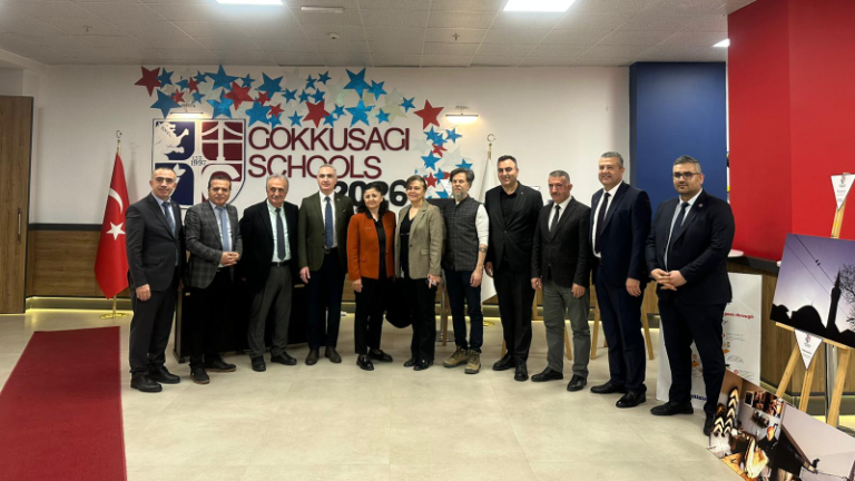 Awards Presented at the “700 Years of Bursa” Photography Competition Organized in joint by IGU and Gökkuşağı College