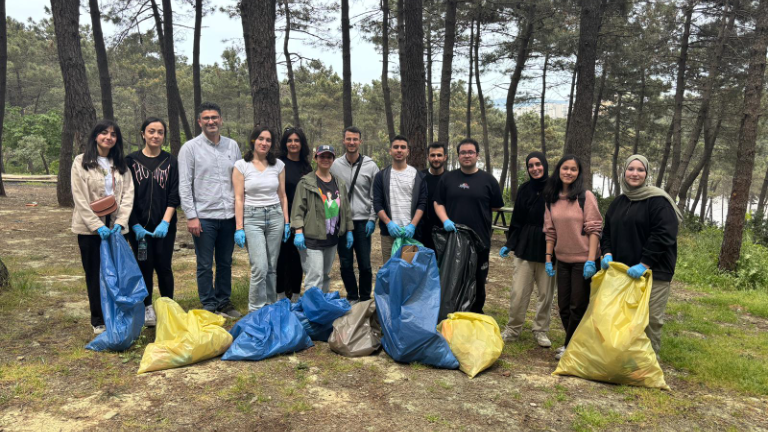 A Meaningful Step for the Environment from IGU Students: “Meeting for Nature”