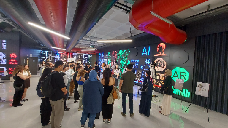 A Meaningful Contribution from İstanbul Gelişim University to Zero Waste Week: "Small Details in Sustainability" Exhibition Opens