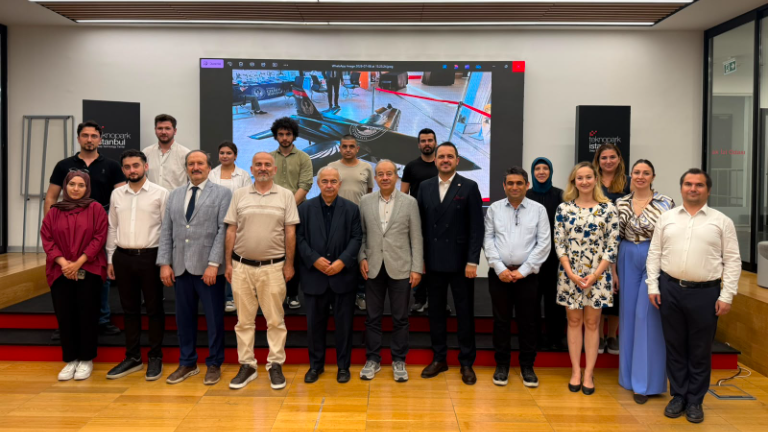 İGÜ, Laboratuvar Altyapısını Sanayi ile Buluşturmaya Devam Ediyor